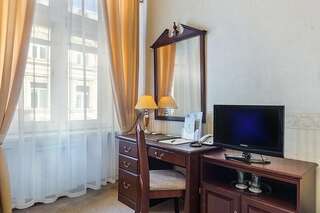 Гостиница Будапешт Москва Классический улучшенный с широкой кроватью-2