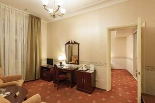 Гостиница Будапешт Москва Полулюкс улучшенный с 2мя кроватями-7