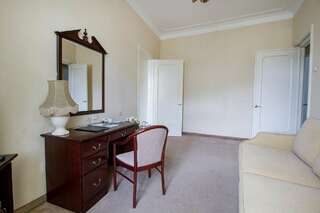 Гостиница Будапешт Москва Полулюкс улучшенный с 2мя кроватями-2