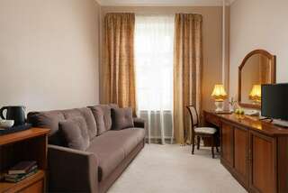 Гостиница Будапешт Москва Полулюкс улучшенный-3