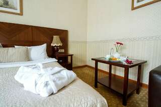 Гостиница Будапешт Москва Полулюкс улучшенный-9