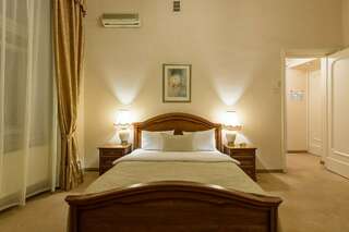 Гостиница Будапешт Москва Стандартный двухместный с широкой кроватью-4