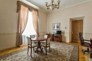 Гостиница Будапешт Москва Люкс-10